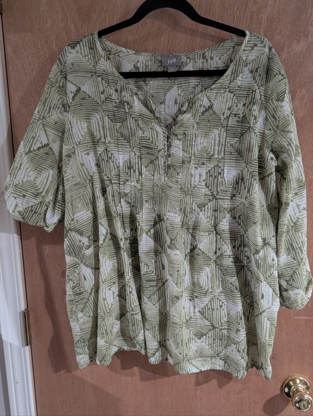 J. Jill Olive Green Geometric V-Neck Tunic